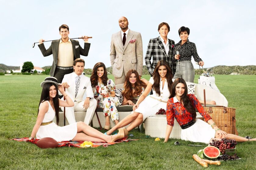 KEEPING UP WITH THE KARDASHIANS  Season 7  Pictured: (lr) Kendall Jenner, Rob Kardashian, Scott Disick, Kourtney Kardashian, Lamar Odom, Khloe Kardashian Odom, Kim Kardashian, Bruce Jenner, Kris Jenner, Kylie Jenner  (Photo by: E! Entertainment)