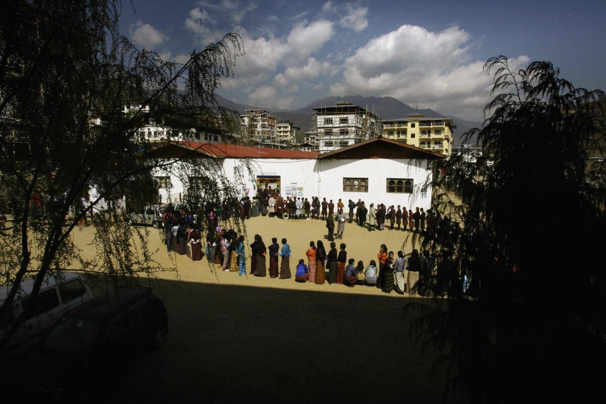 Voters lining up in Bhutan in 2008