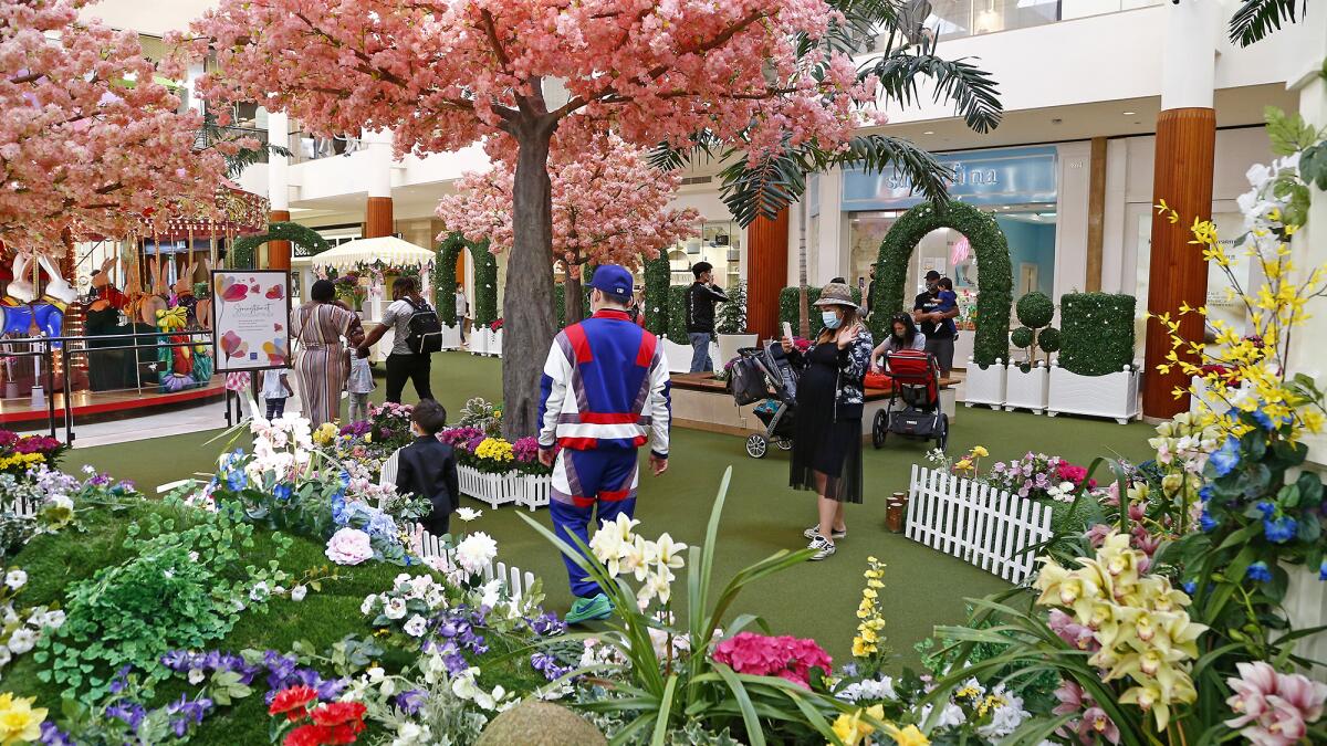 30th Southern California Spring Garden Show takes root at South Coast Plaza  - Los Angeles Times