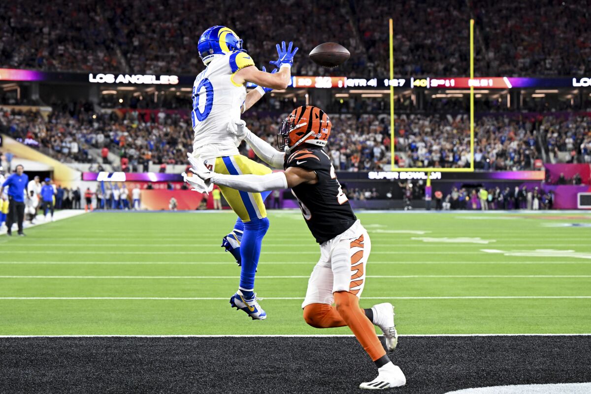 Inglewood, CA - February 13: Los Angeles Rams wide receiver Cooper Kupp (10) catches the ball for a touchdown.