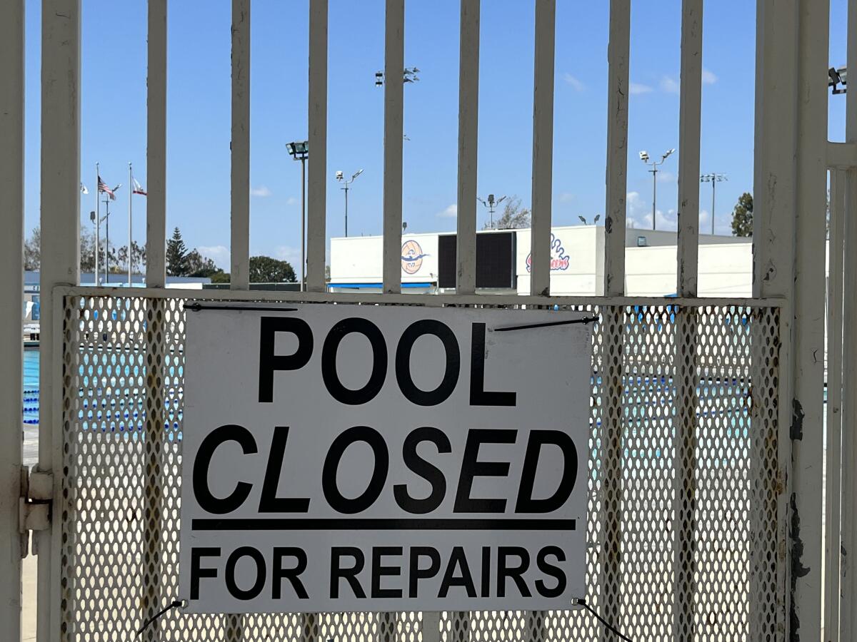 The CdM pool is currently closed.