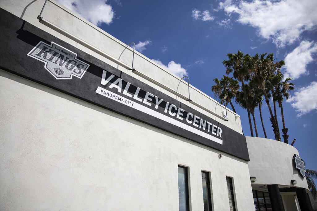 Valley Ranch Ice Rink Dallas L.A. rink set to be demolished; parents, hockey youth fight to keep it ...