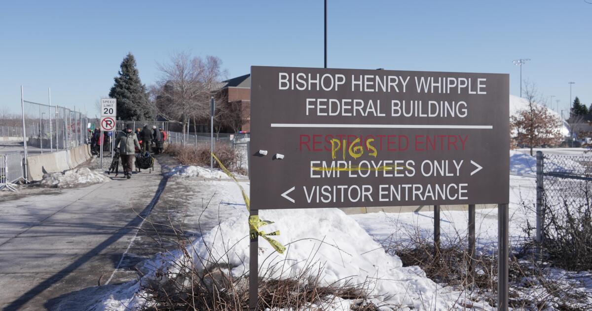 Juiz estende ordem que protege imigrantes de Minnesota de prisão e deportação