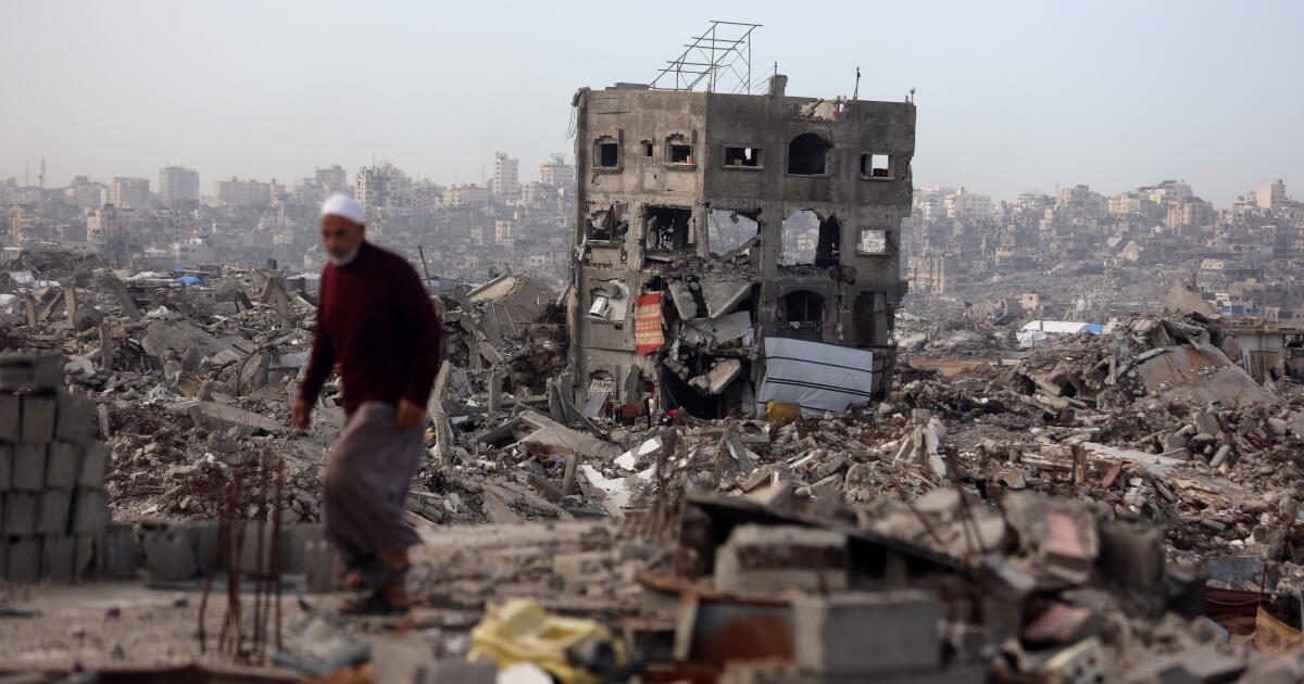 Hamas calls for more international pressure on Israel before ceasefire's next phase