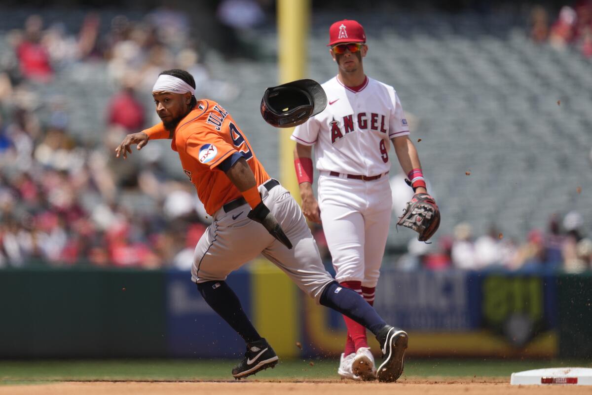 Houston Astros' bats break through in series opener vs. LA Angels
