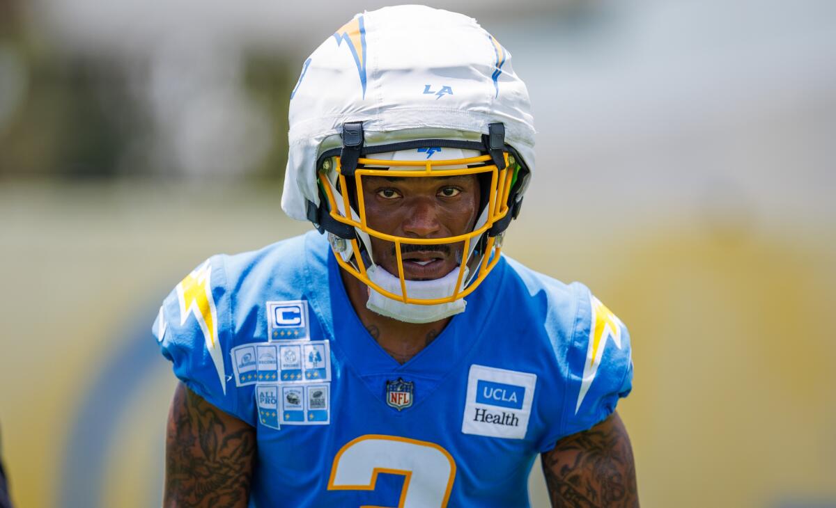 Chargers safety Derwin James Jr. lines up for a drill during offseason training sporting the team's new practice jerseys.