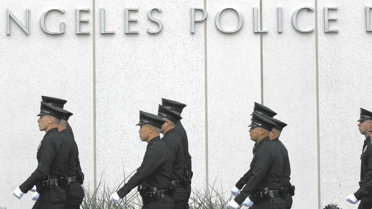 LAPD doesn't fully track its use of facial recognition, report finds - Los Angeles Times