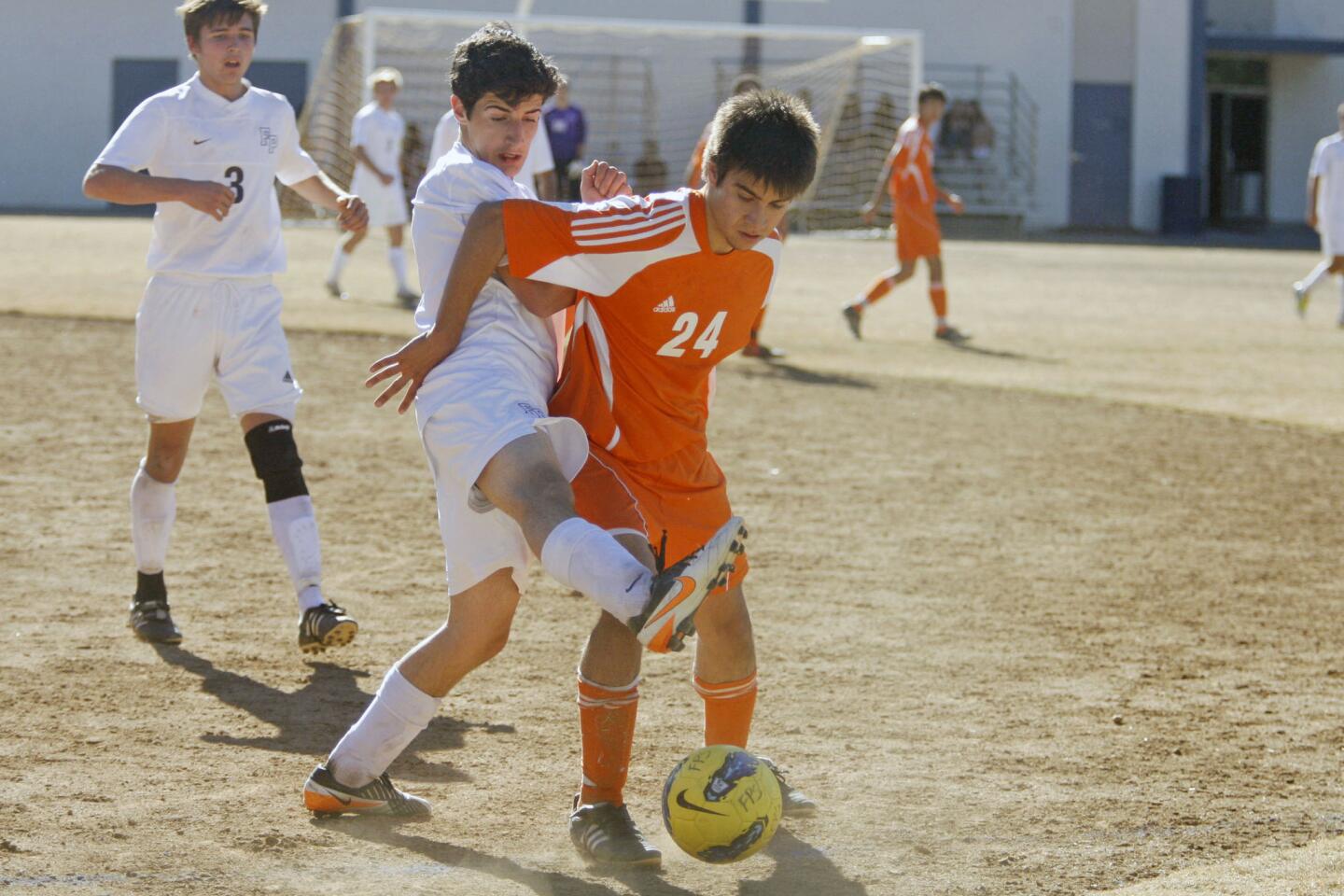 Flintridge Prep vs. Pasadena boys' soccer