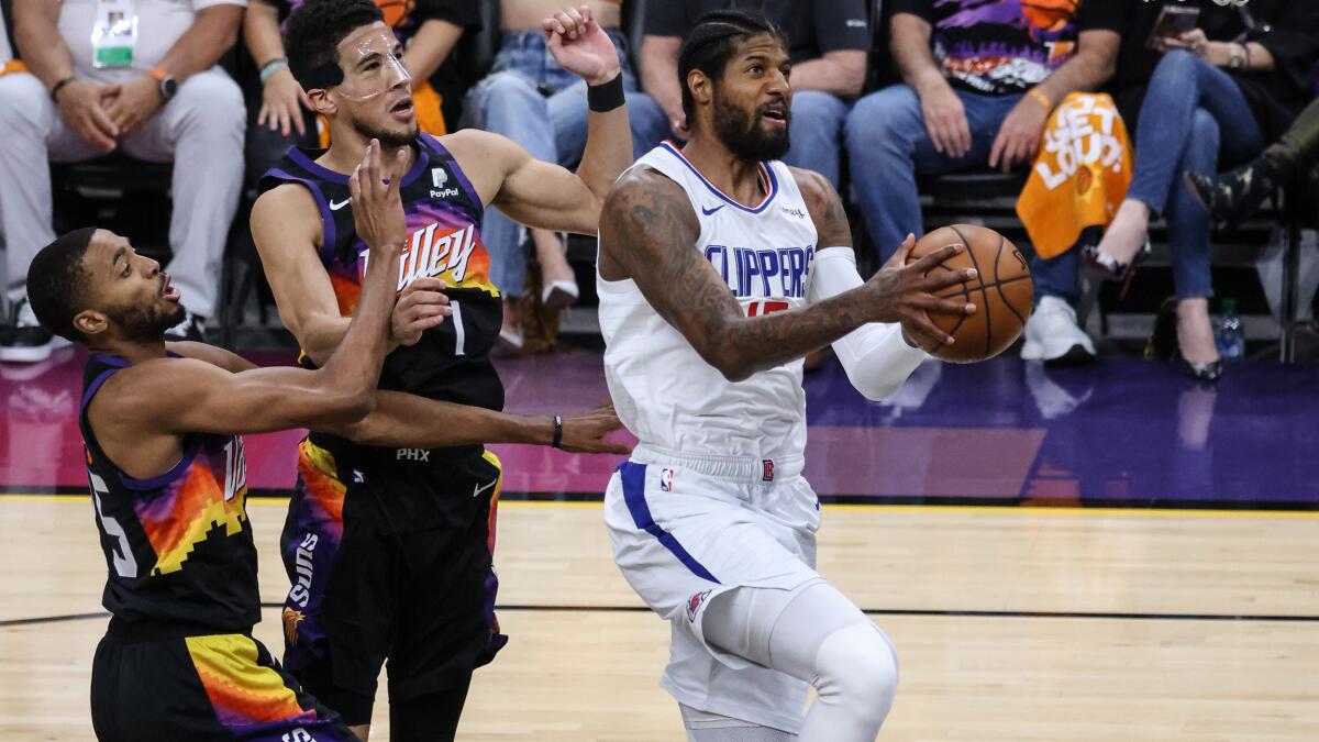 Game Preview: Suns host Clippers in search of fifth straight win