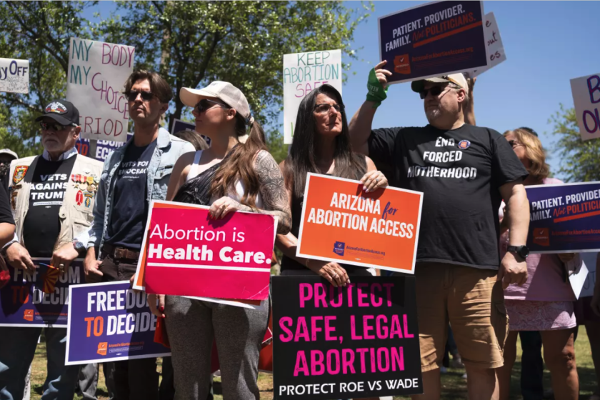 Los manifestantes por el derecho al aborto 