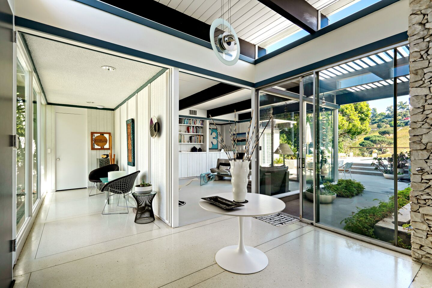 Home of the Week | A Japanese-inspired Midcentury in Bel-Air