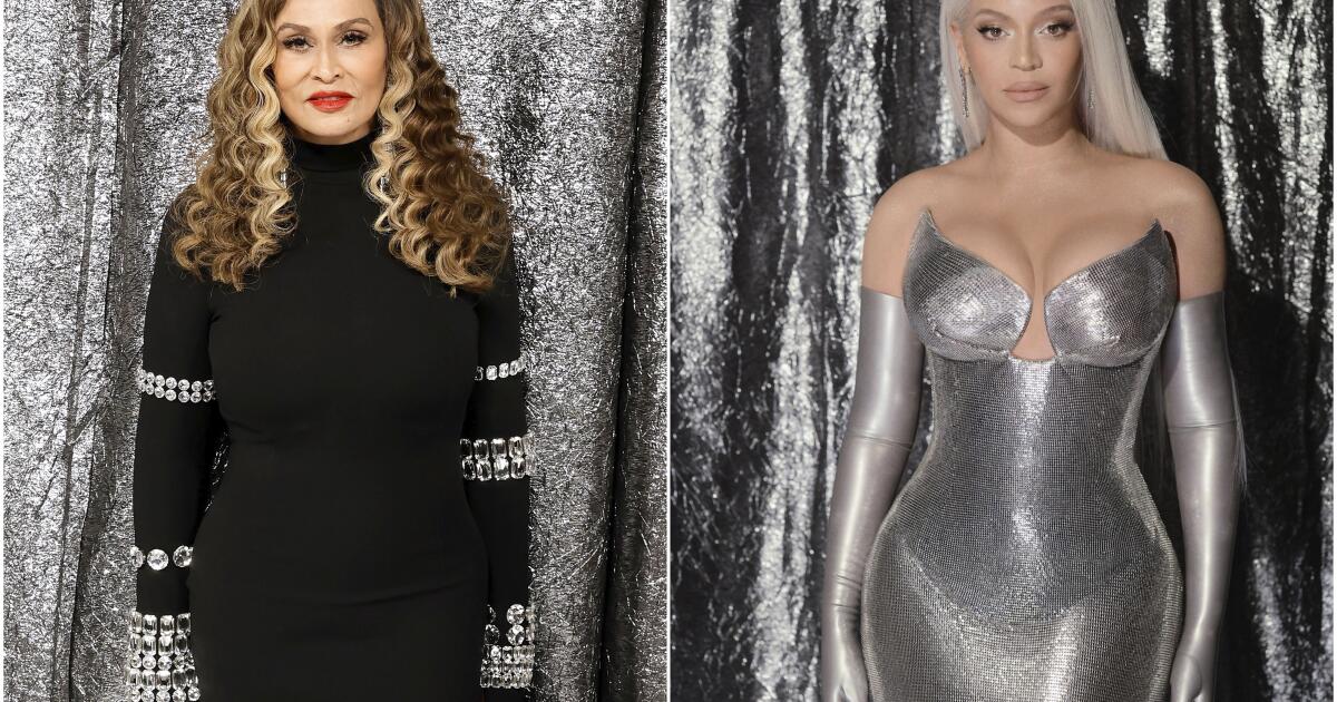 Beyoncé anılarında annesi Tina Knowles'la 'daha fazla gurur duyamazdı'