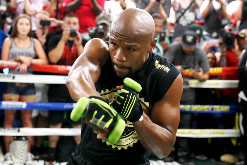 LAS VEGAS, NV - AUGUST 10: Floyd Mayweather Jr. holds a media workout at the Mayweather Boxing Club on August 10, 2017 in Las Vegas, Nevada. (Photo by Isaac Brekken/Getty Images) ** OUTS - ELSENT, FPG, CM - OUTS * NM, PH, VA if sourced by CT, LA or MoD **