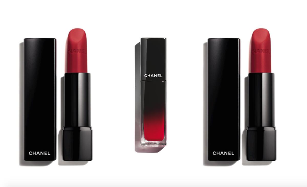 Photo of Chanel's Rouge Allure Velvet Extreme matte lip color and Rogue Allure Laque Ultrawwear shine liquid lip color.