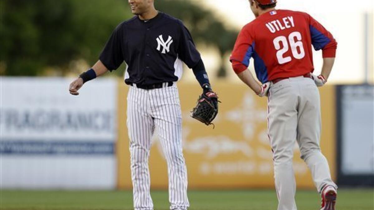 NY Yankees - Andy Pettitte back at work at baseball spring training.