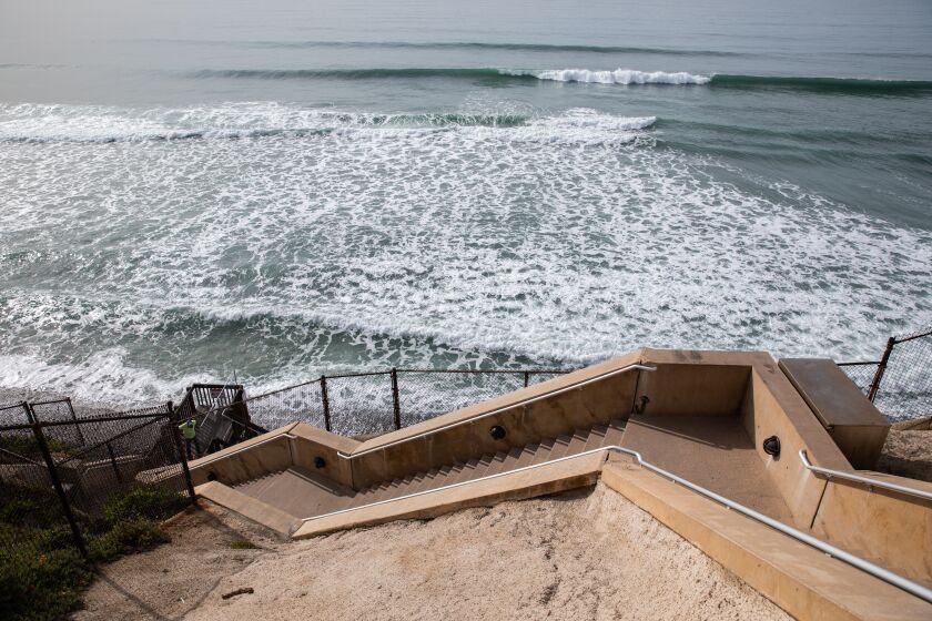 Encinitas, CA - January 12: The Stonesteps in Encinitas, CA on Thursday, Jan. 12, 2023. The steps were closed due to structural problems.(Adriana Heldiz / The San Diego Union-Tribune)