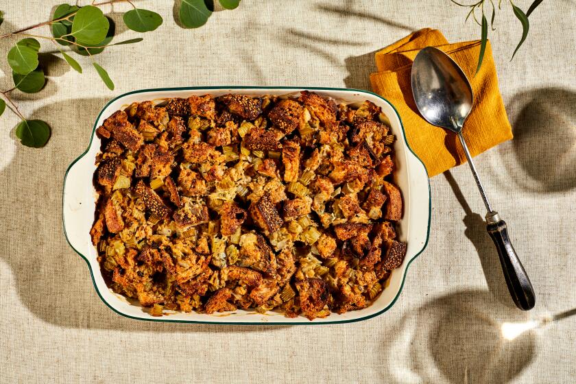 LOS ANGELES, CA - NOVEMBER 1, 2022: Sourdough stuffing prepared by cooking columnist Ben Mims on November 1, 2022 in the LA Times test kitchen. (Katrina Frederick / For The Times)