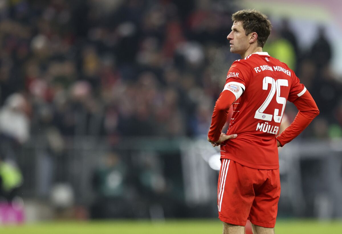 Bayern's Thomas Mueller reacts at the end of the Bundesliga soccer match between Bayern Munich and Eintracht Frankfurt at the Allianz Arena in Munich, Germany, Saturday, Jan. 28, 2023. (AP Photo/Alexandra Beier)