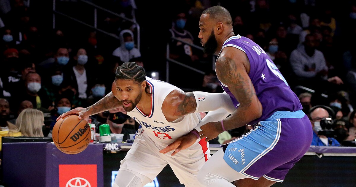 Foto: Clippers mengalahkan Lakers di Battle of LA