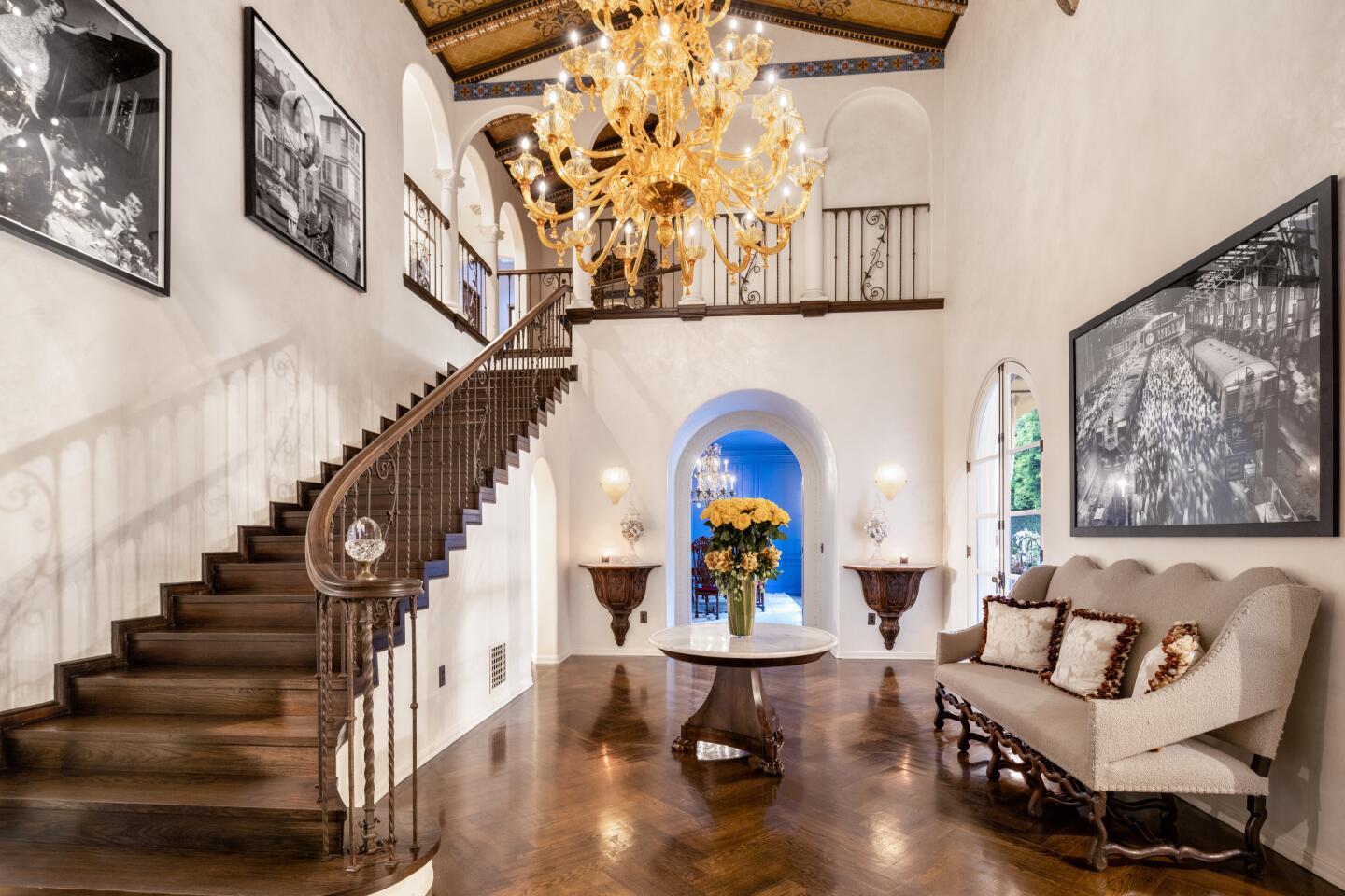 Sharon and Ozzy Osbourne ask $18 million for Hancock Park estate - Los Angeles Times
