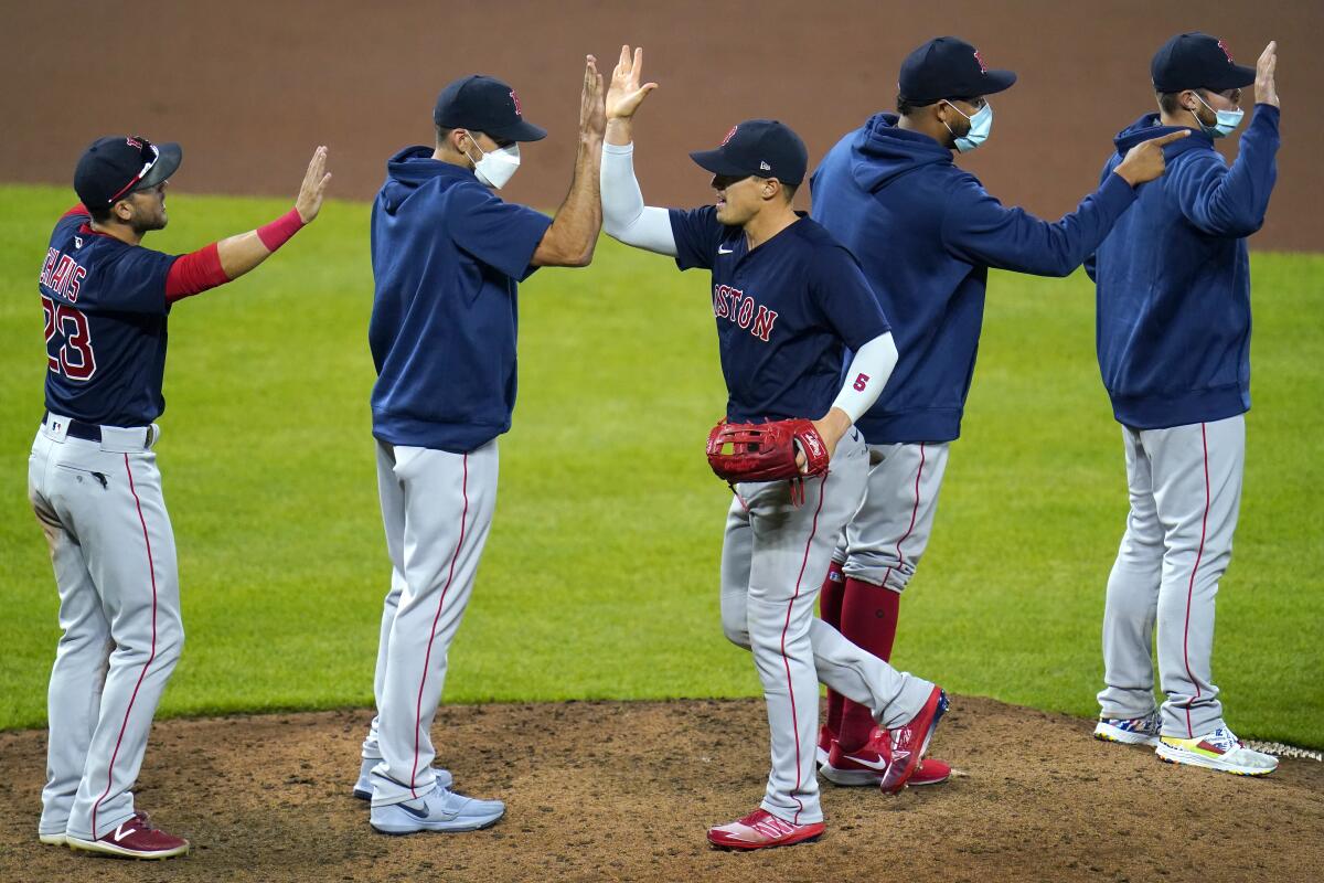 Red Sox winning streak ends at six games