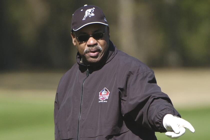 Bobby Mitchell competes in the 20th annual Super Bowl NFL Charities Golf Classic at Amelia Island Plantation February 5, 2005. (Photo by Al Messerschmidt/Getty Images)