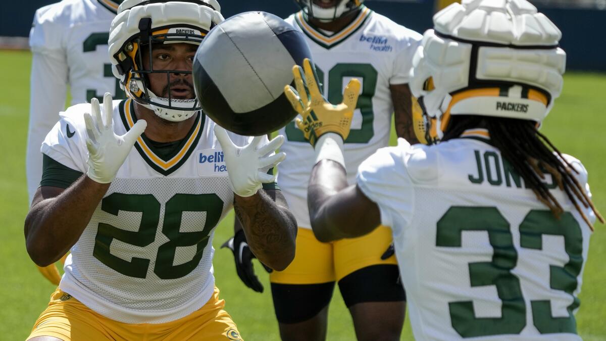 What signing Aaron Jones means for Packers RB A.J. Dillon