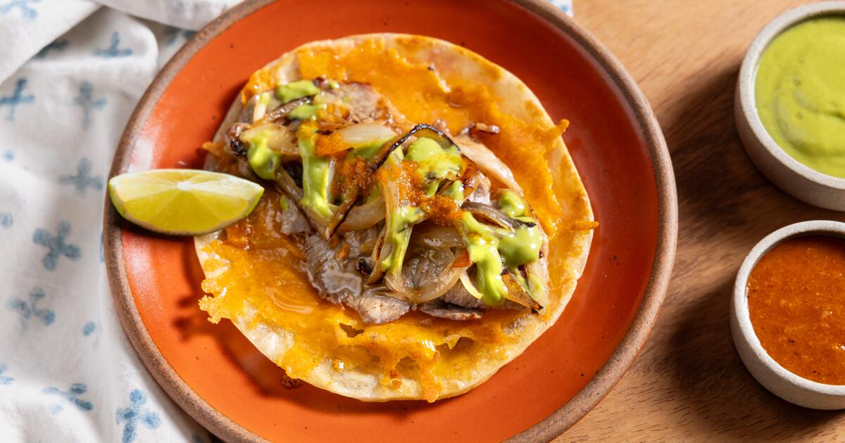 Rib eye cachetada tacos according to the “Vitamina T” recipe