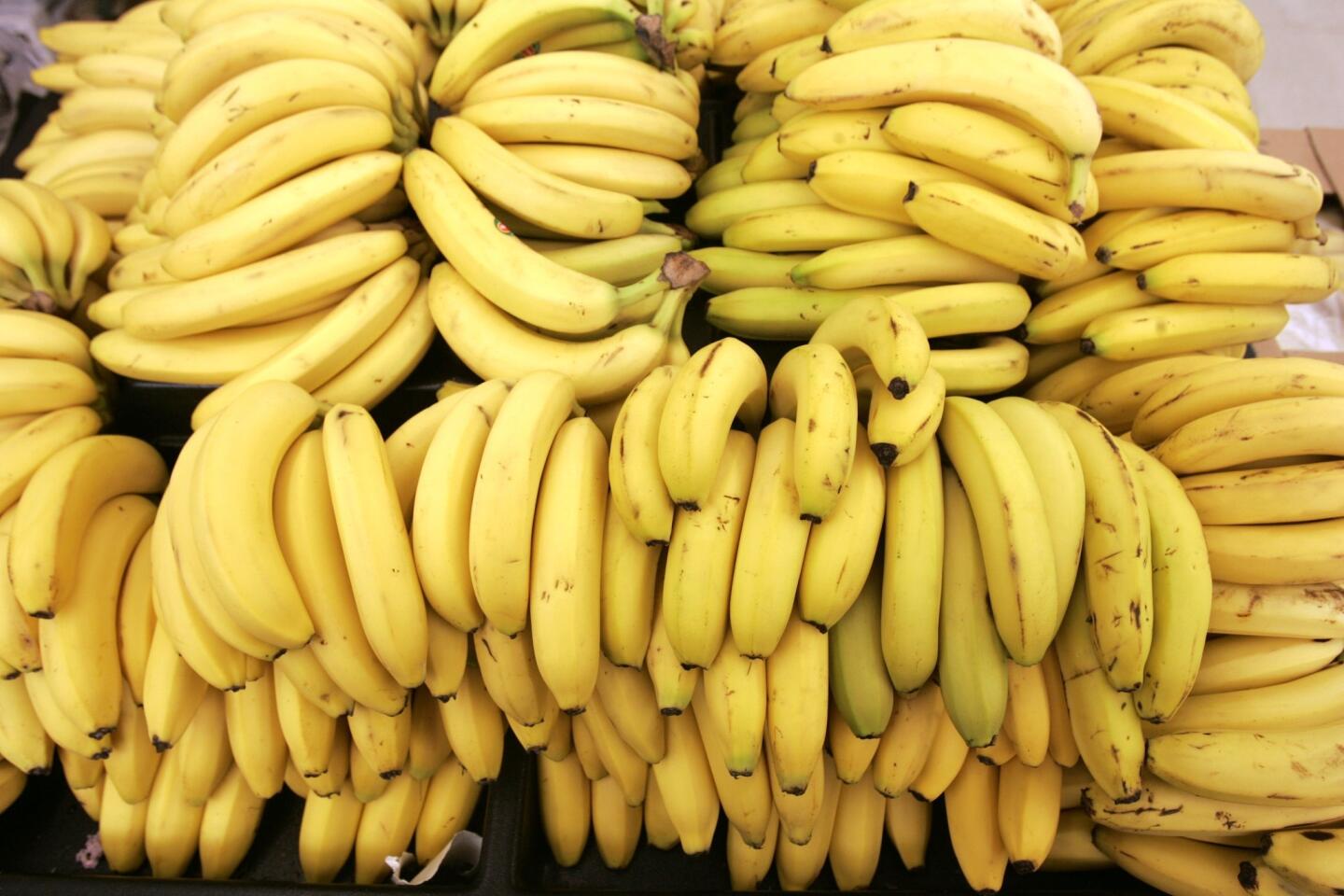 30,000 pounds of bananas