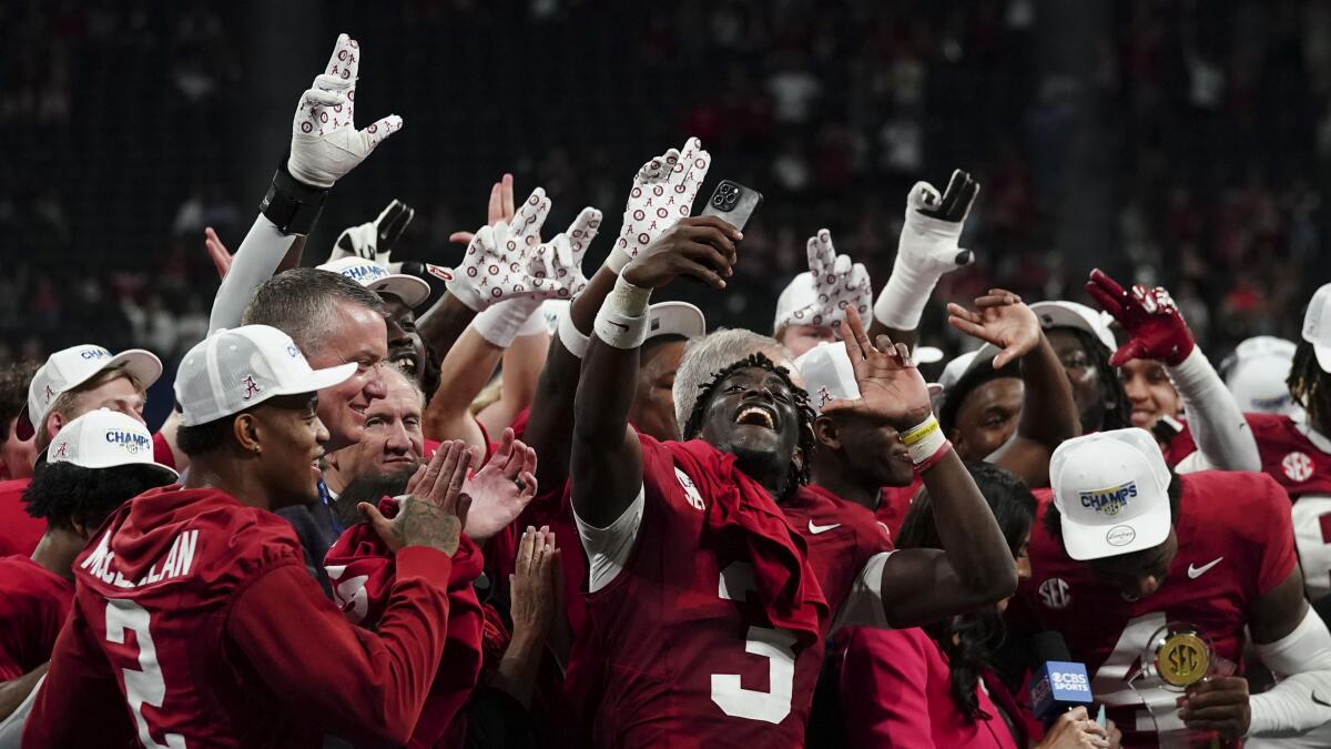 3 teams, 2 spots: Florida State, Texas, Alabama leave CFP