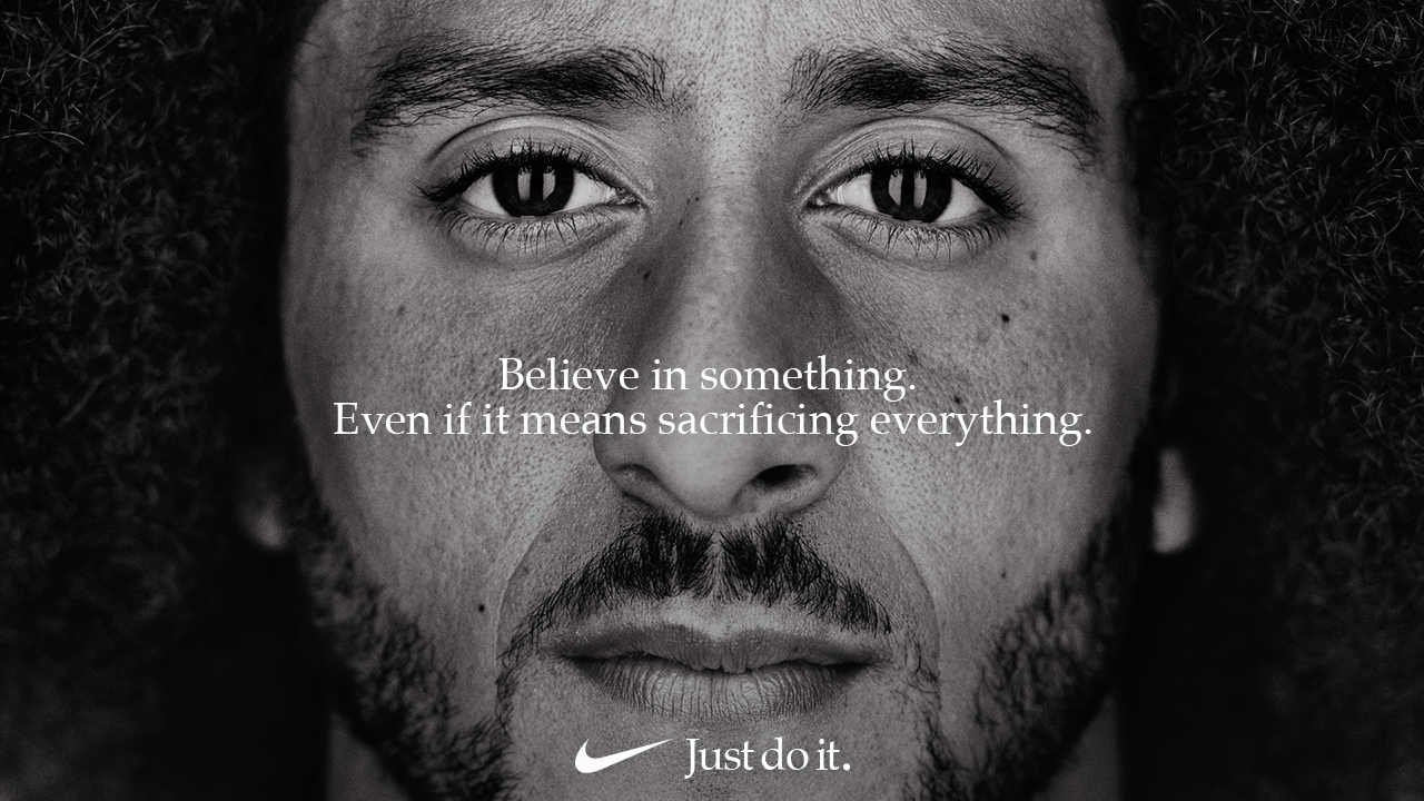 Roux declarar exótico Nike took a calculated risk with Colin Kaepernick ad, experts say - Los  Angeles Times