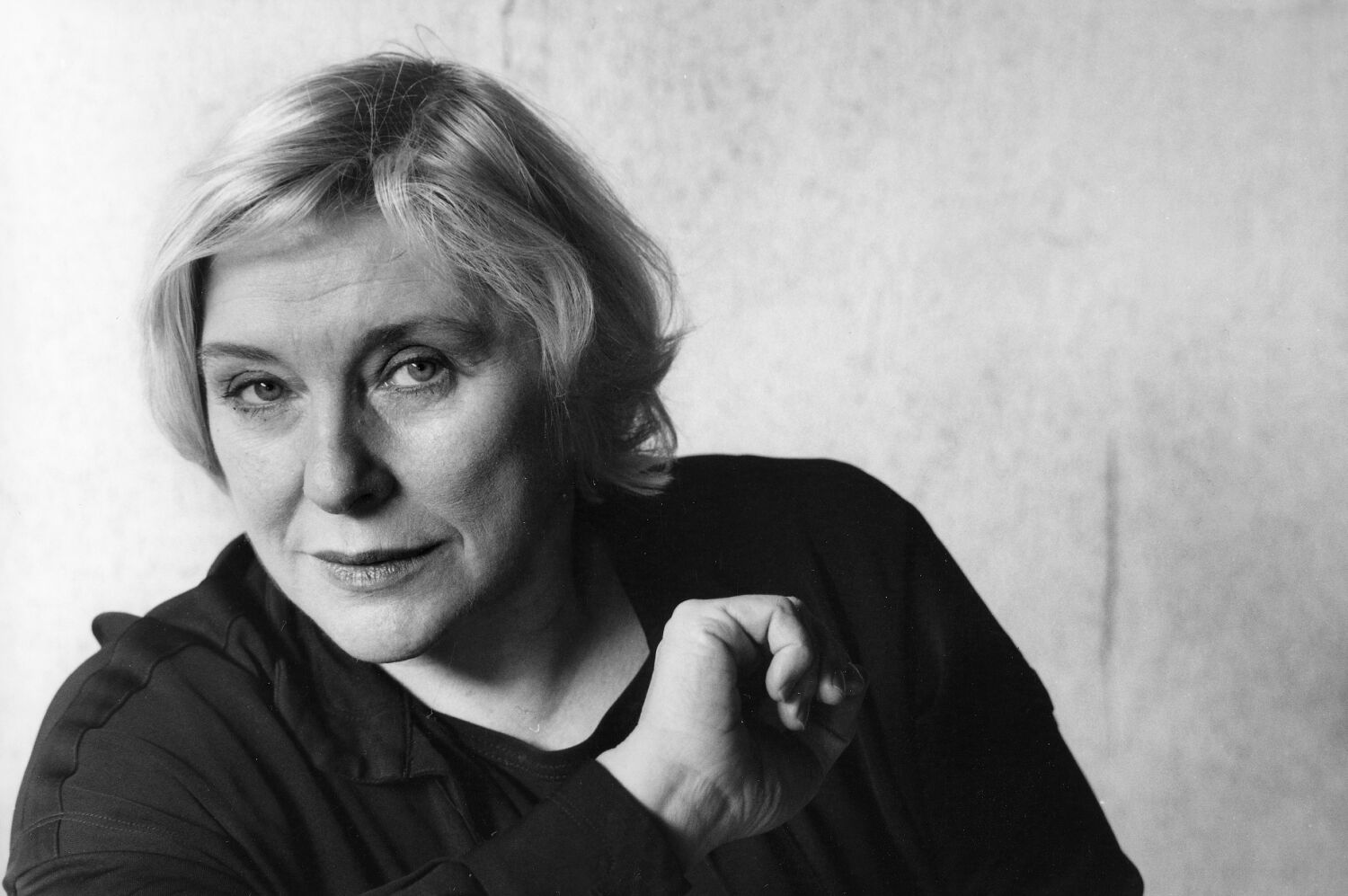 Fay Weldon, author of 'The Life and Loves of a She-Devil,' dies at 91
