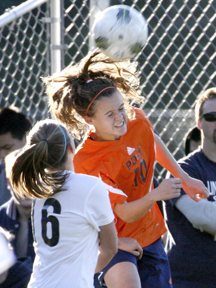 Photo Gallery: Flintridge Prep vs. Pasadena Poly girls soccer