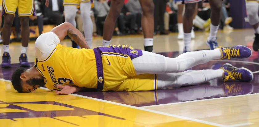 Lakers F Anthony Davis went down with an injury earlier in the season