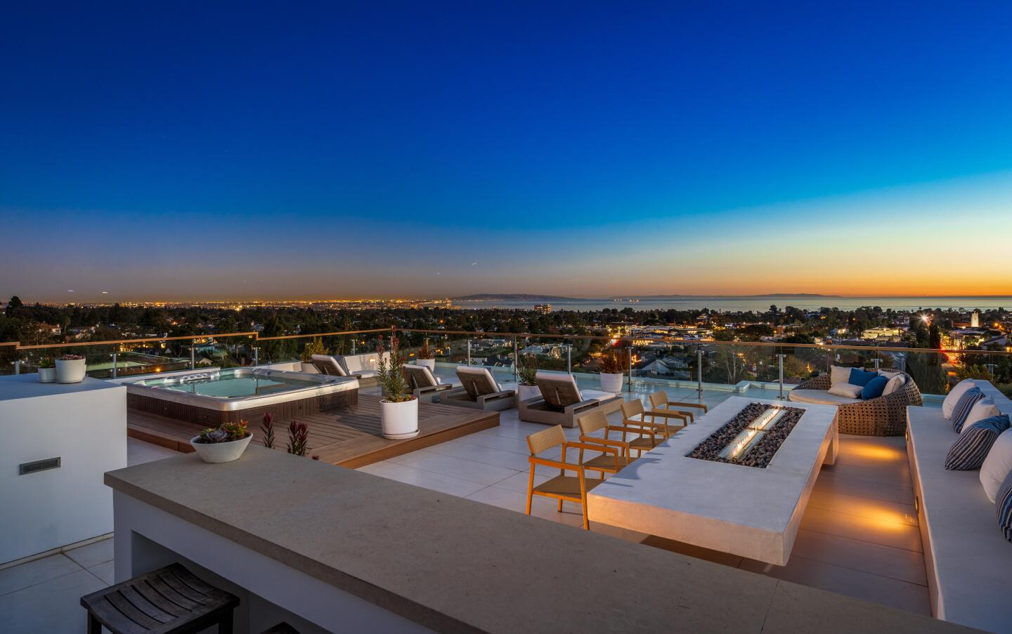 City views from the furnished deck.