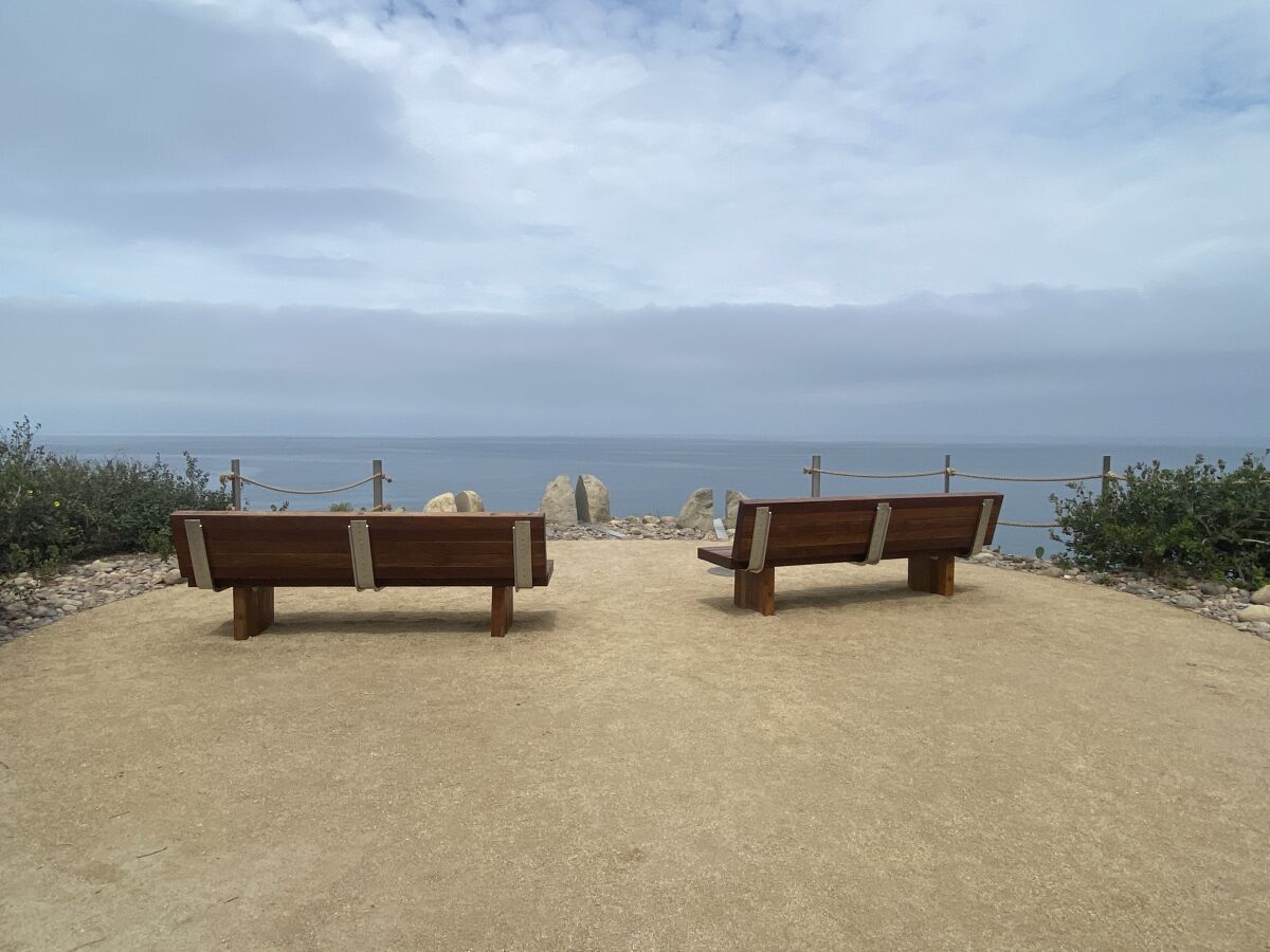 Two benches are placed at the body donation memorial site.