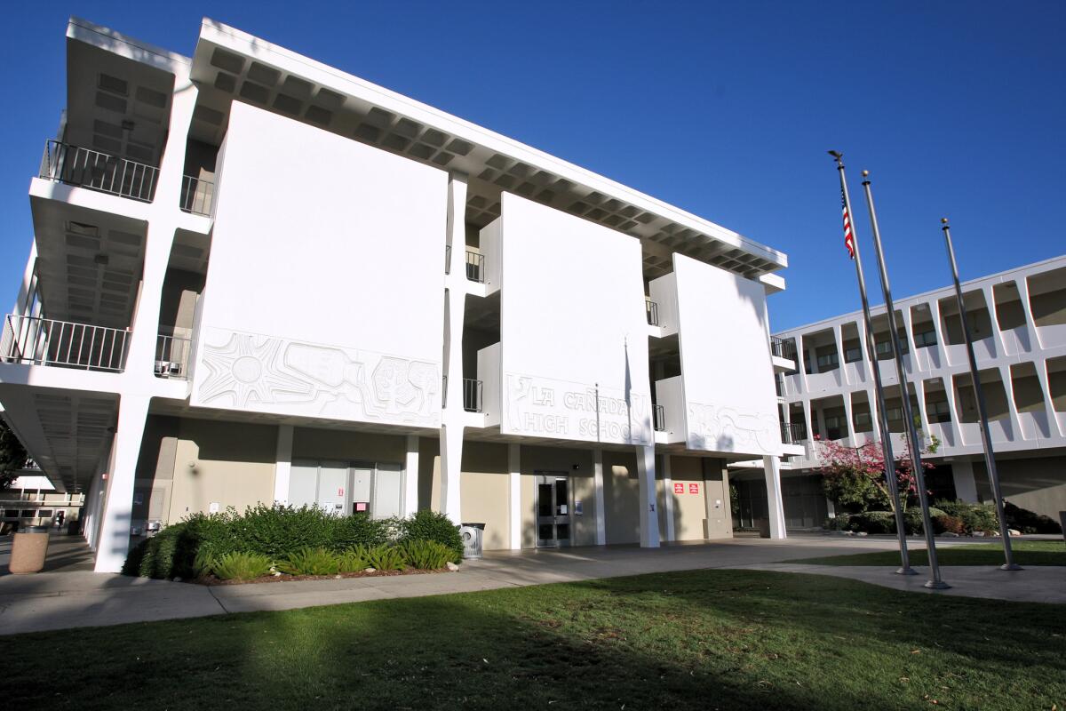 The LCUSD Governing Board discussed Tuesday possibly fencing off portions of La Cañada High School along Oak Grove Drive and on Foothill Boulevard near the back of LCHS 7-8 to create a secure campus perimeter.