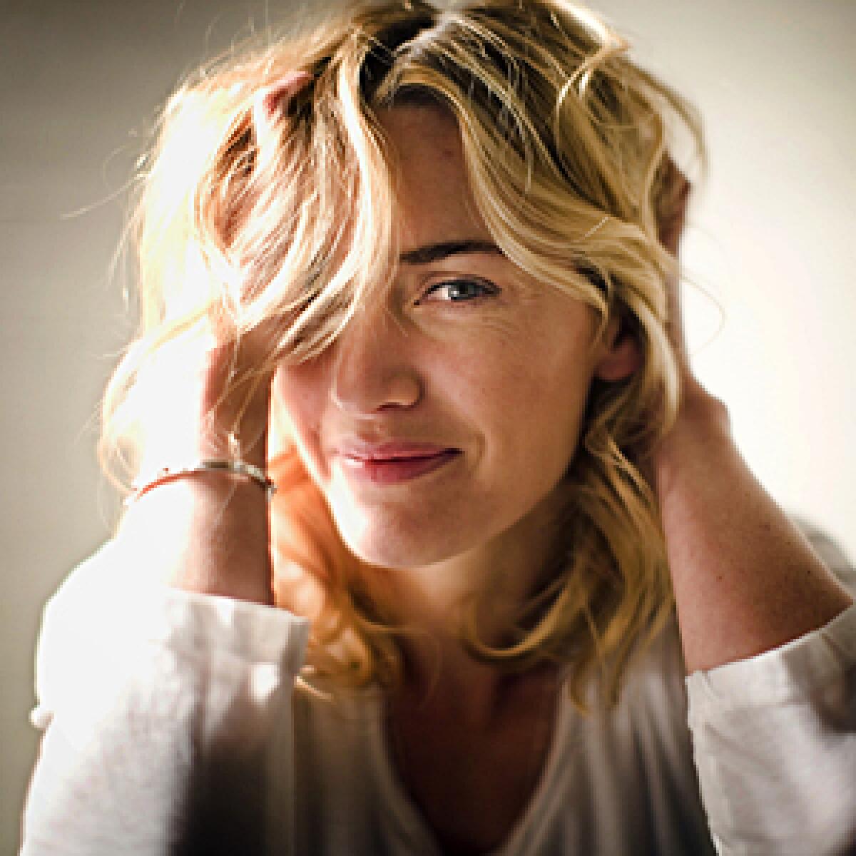 Winslet, who was raised in Reading, England -- among an acting clan that she is quick to say "are not the Redgraves" -- is known for keeping her head when all about her are losing theirs.