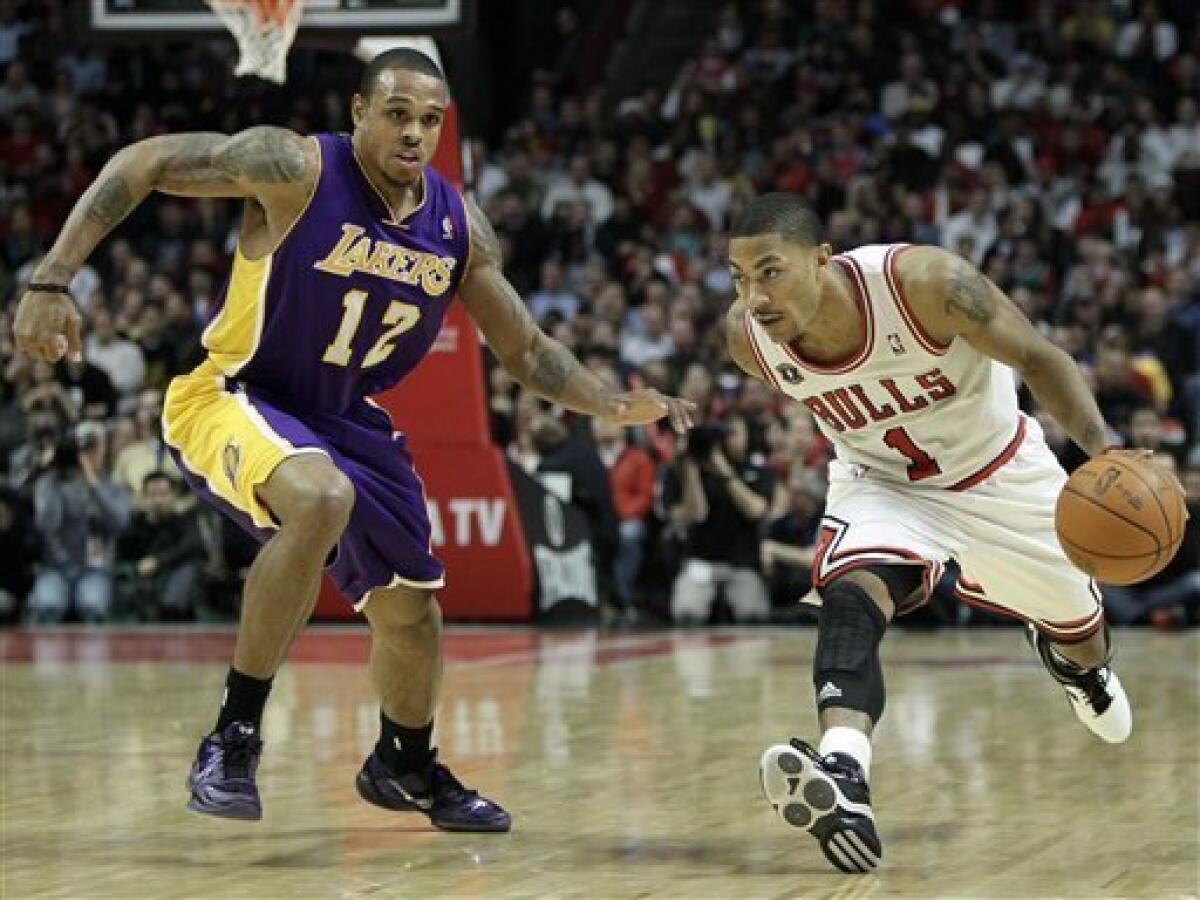Derrick Rose, Pau Gasol provide offense for Chicago Bulls - Los Angeles  Times