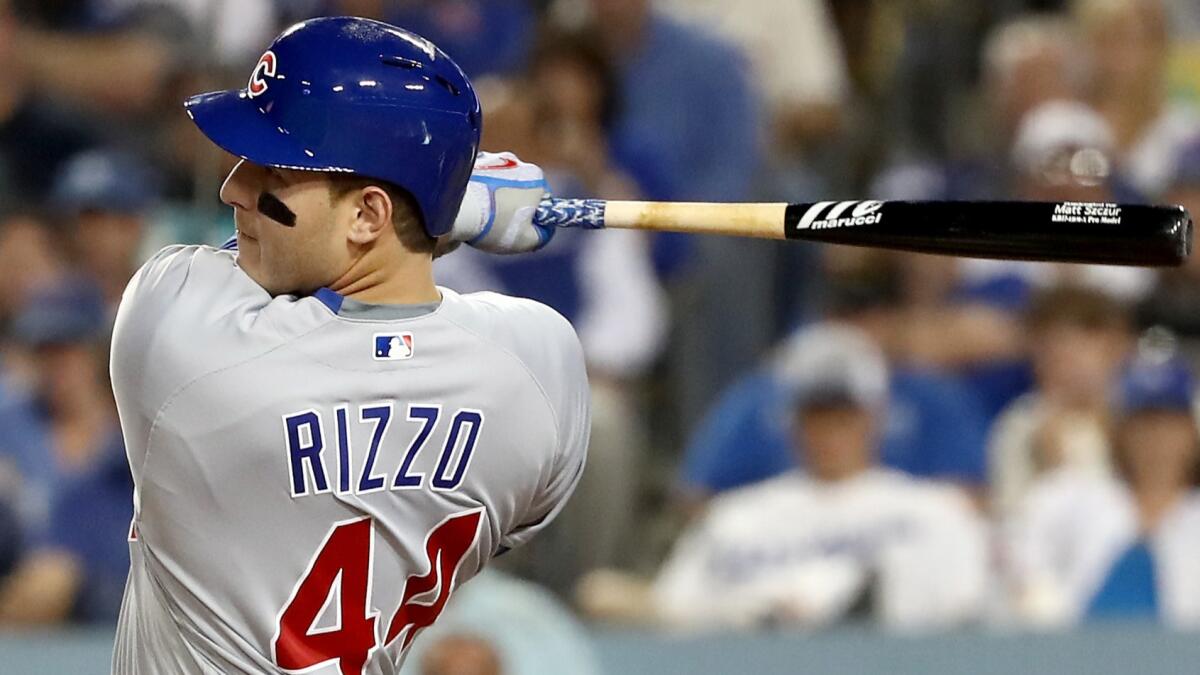 Cubs' Anthony Rizzo uses teammate Matt Szczur's bat to bust out of