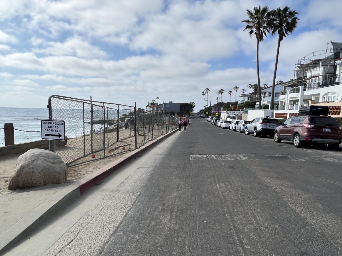 A proposed boardwalk would narrow Neptune Place.
