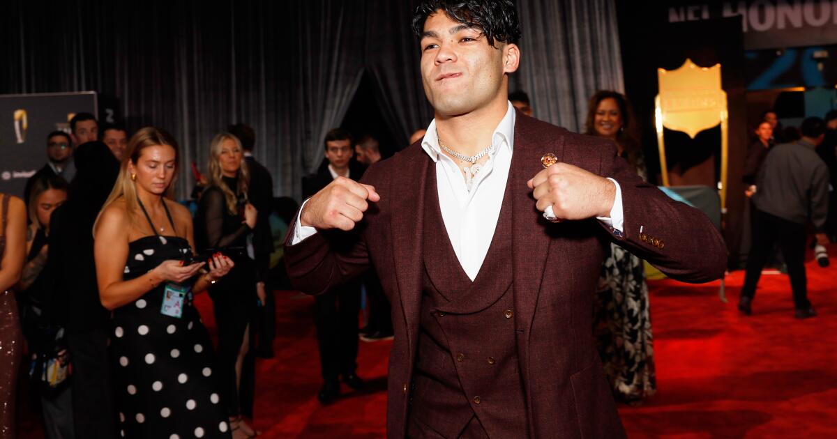 Puka Nacua nie l’affirmation de la femme selon laquelle il aurait parlé contre elle