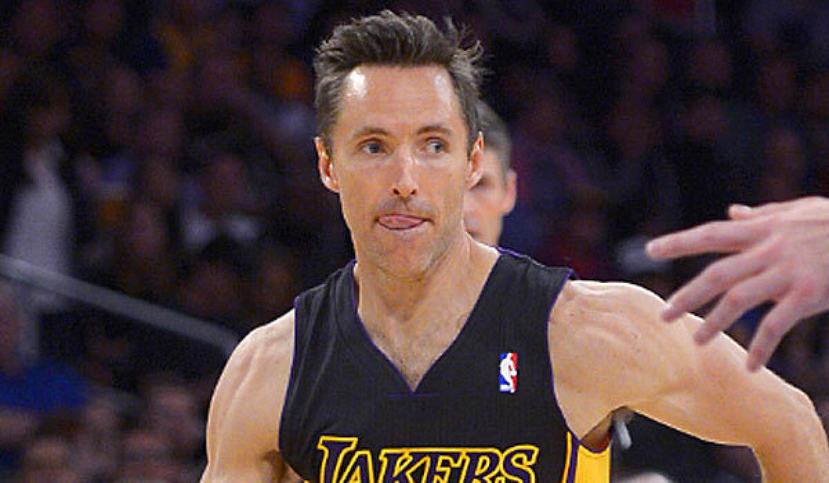 Steve Nash stood up for Coach Mike D'Antoni as the Lakers wrap up what could be their worst season since moving to L.A.
