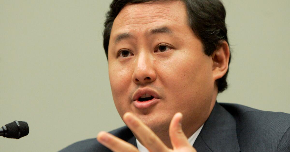 Un professeur connu pour ses « mémos sur la torture » conseille d’enquêter sur les ennemis de Trump