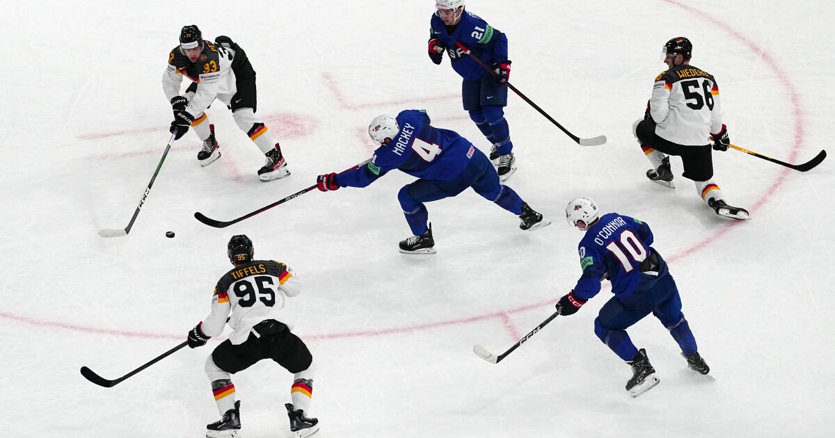 USA porazili Nemecko, Kanada zvíťazila nad Slovenskom v rozstrele World of Ice Hockey