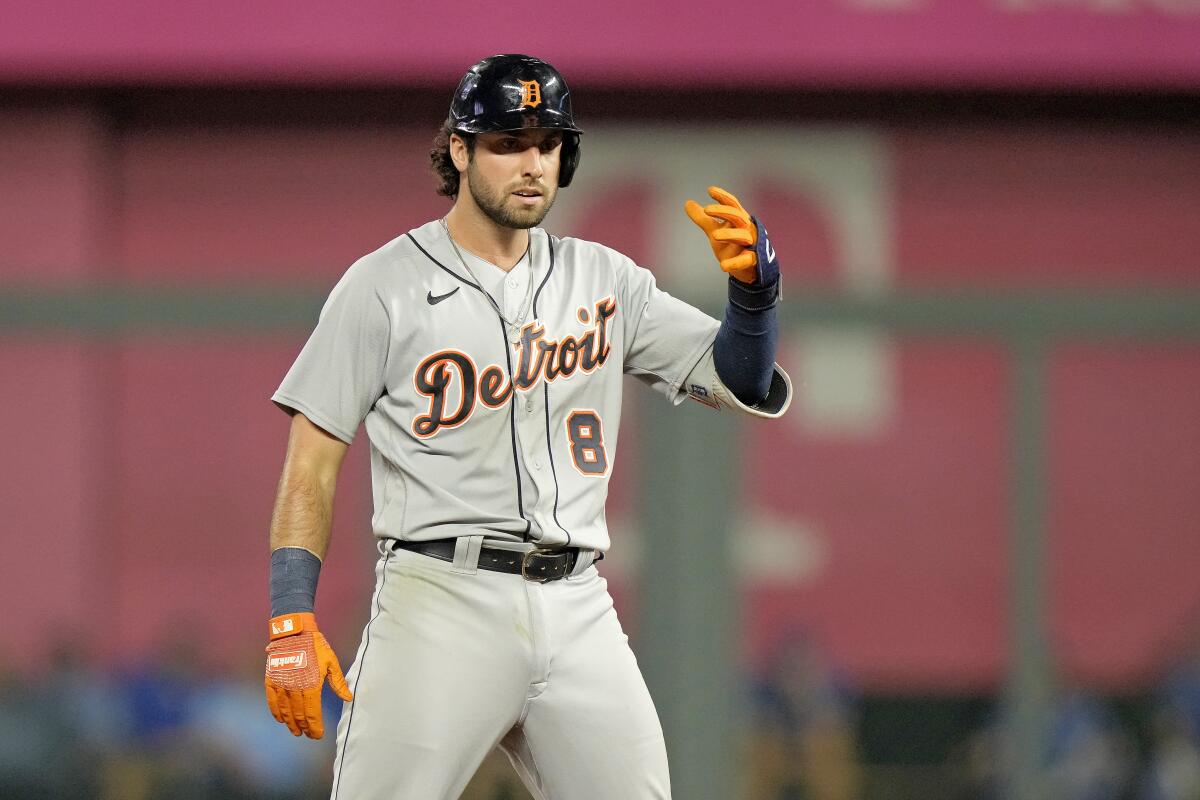 Vierling's 2-run double lifts Tigers to 3-2 win, Royals' 9th loss