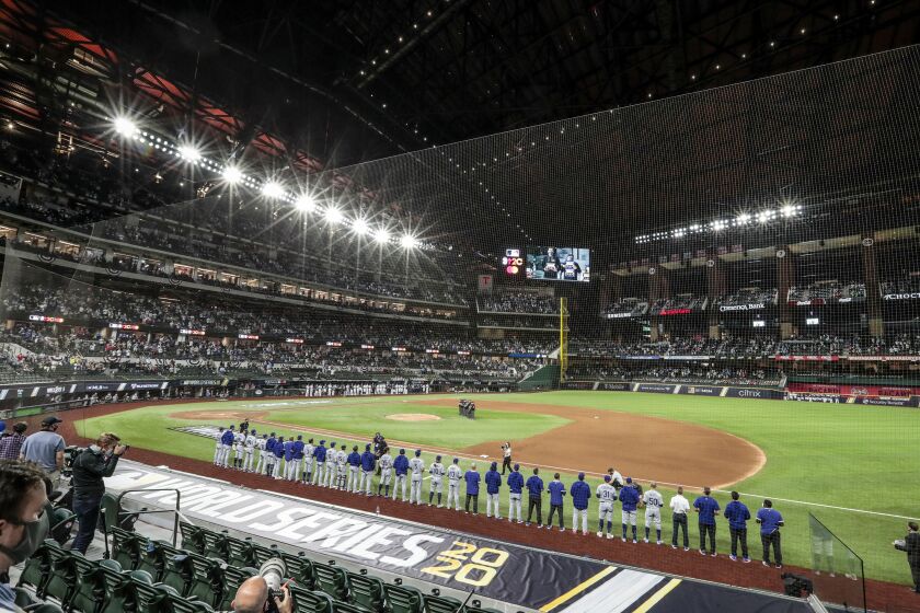 Arlington, Texas, Friday, October 23, 2020 The Dodgers and the Rays in game three of the World Series at Globe Life Field. (Robert Gauthier/ Los Angeles Times)