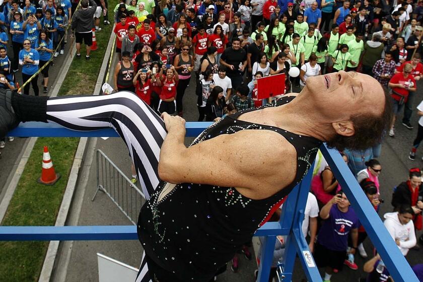 In October 2013, Richard Simmons warmed up the crowd for the 29th annual AIDS Walk Los Angeles.