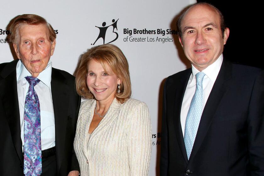 Sumner Redstone, left, and daughter Shari Redstone with Viacom CEO Philippe Dauman in 2012.