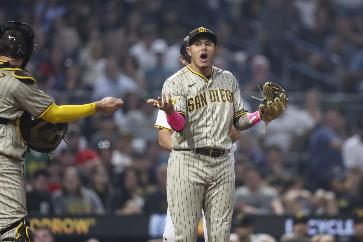 Padres pregame: Fernando Tatis Jr., Manny Machado out of the